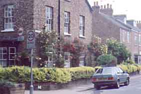 sgfig4.jpg (11233 bytes)